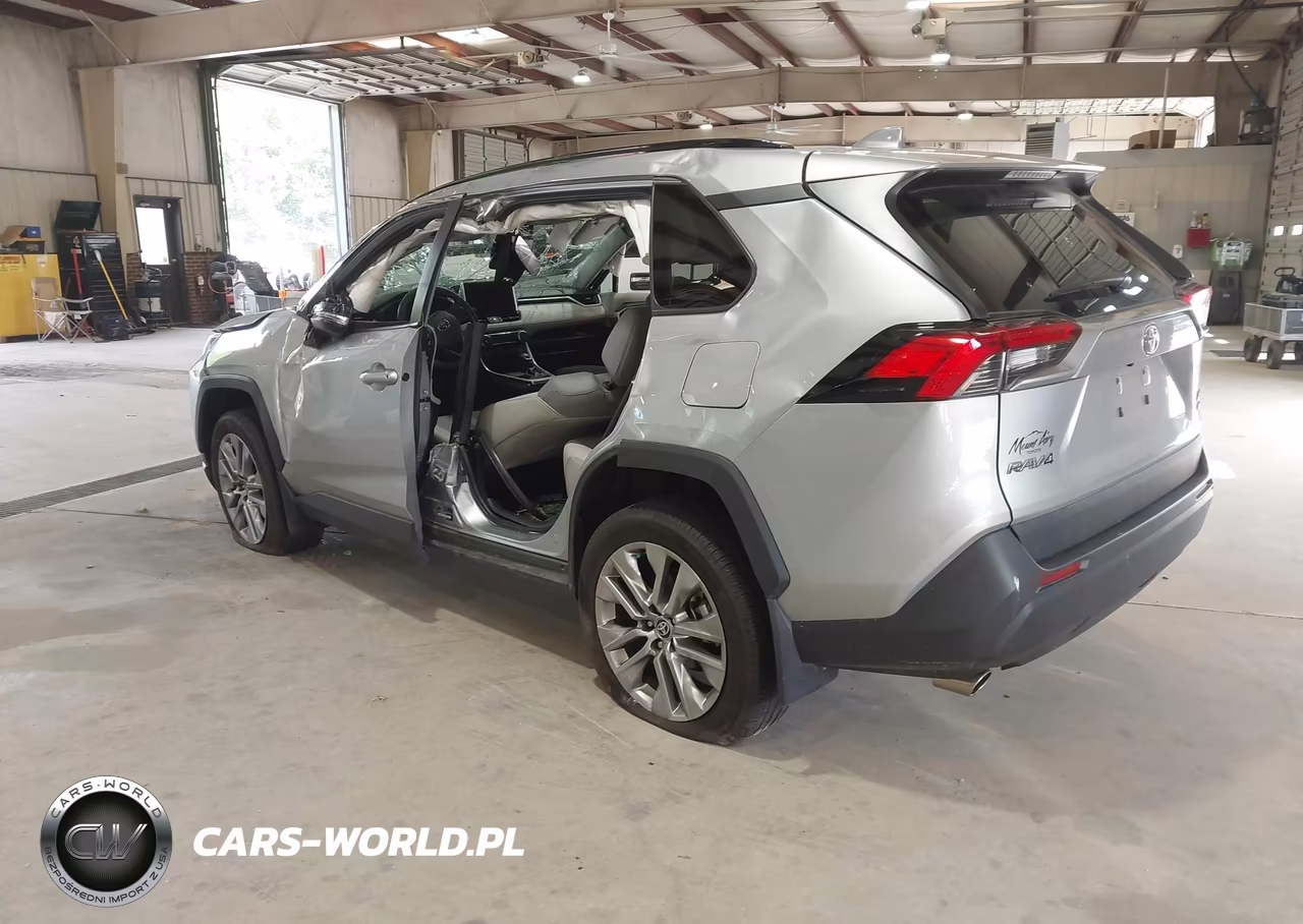 2024 Toyota Rav4 Xle Premium VIN:2T3A1RFV3RW438769 - 3