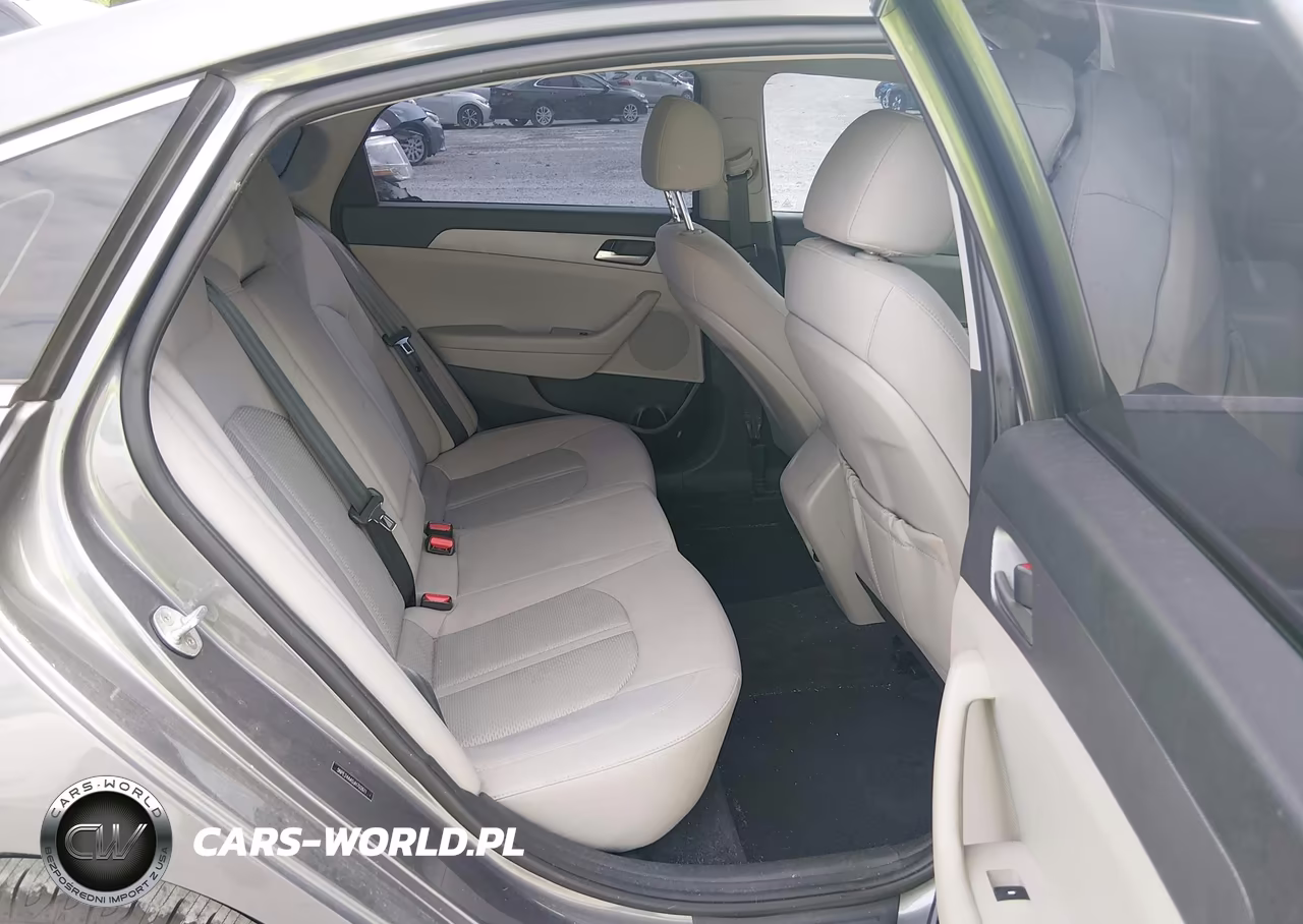 2018 Hyundai Sonata Eco VIN:5NPE24AA5JH702611 - 8