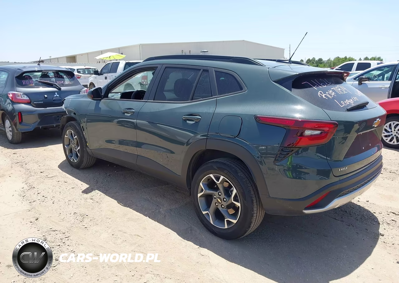 2025 Chevrolet Trax Fwd Lt VIN:KL77LHEP6SC221434 - 3
