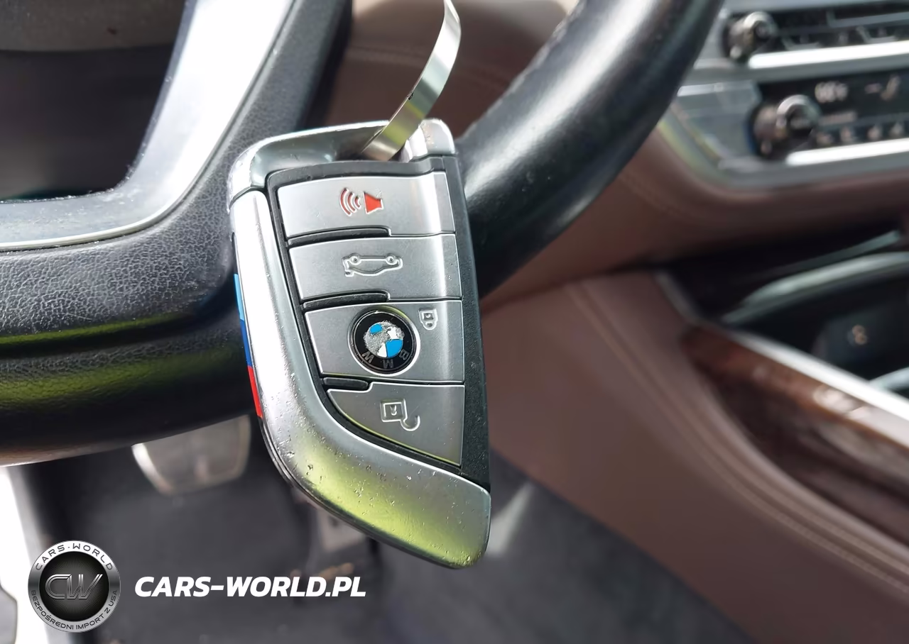 2019 BMW 740I VIN:WBA7E2C59KB454920 - 11