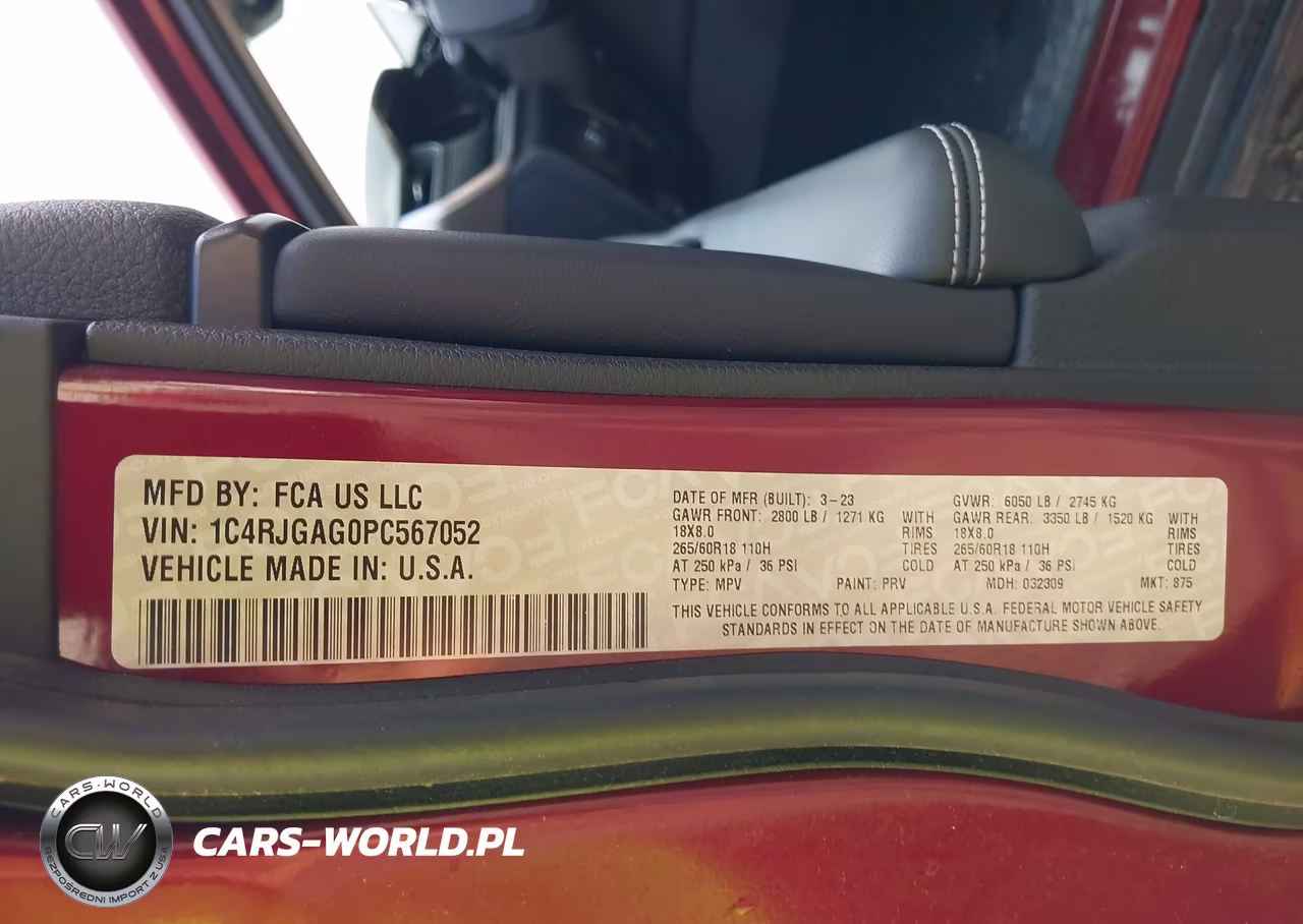 2023 Jeep Grand Cherokee Laredo 4X2 VIN:1C4RJGAG0PC567052 - 9