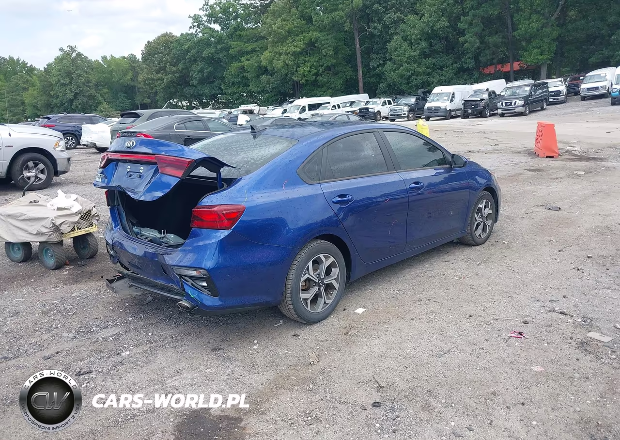 2020 Kia Forte Lxs VIN:3KPF24AD0LE213023 - 4