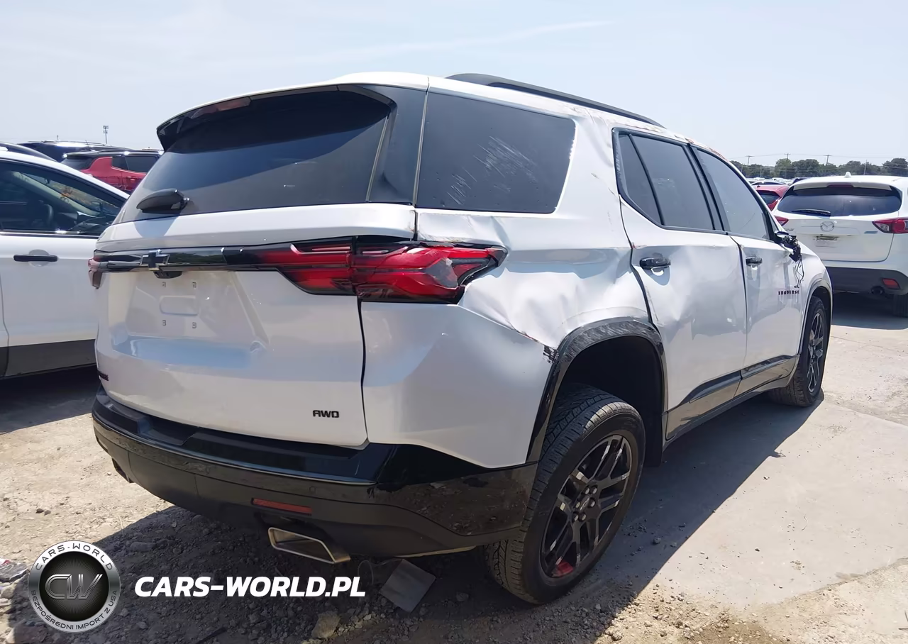 2023 Chevrolet Traverse Awd Premier VIN:1GNEVKKW4PJ295099 - 4