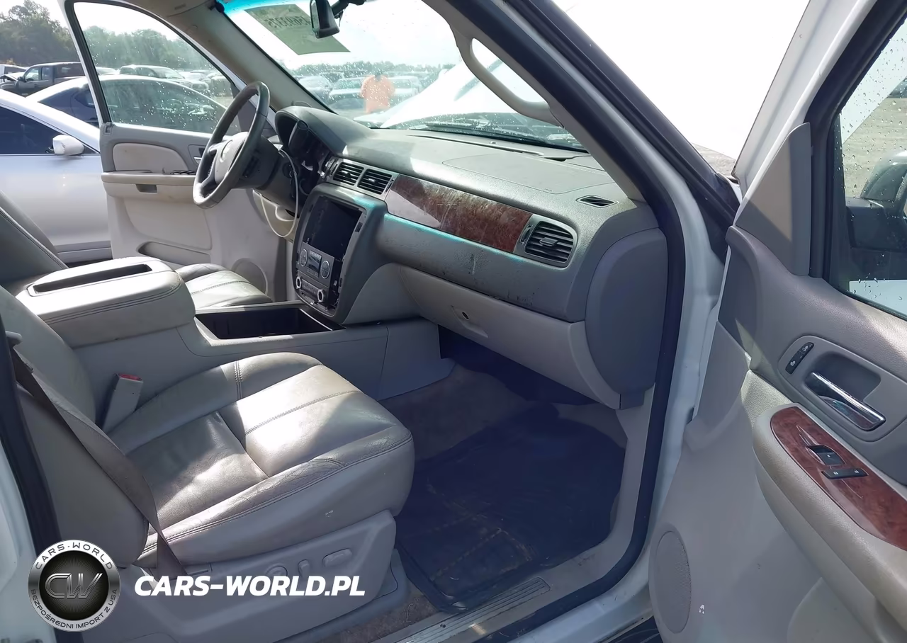 2007 Chevrolet Tahoe Lt VIN:1GNFC13J37J110600 - 5
