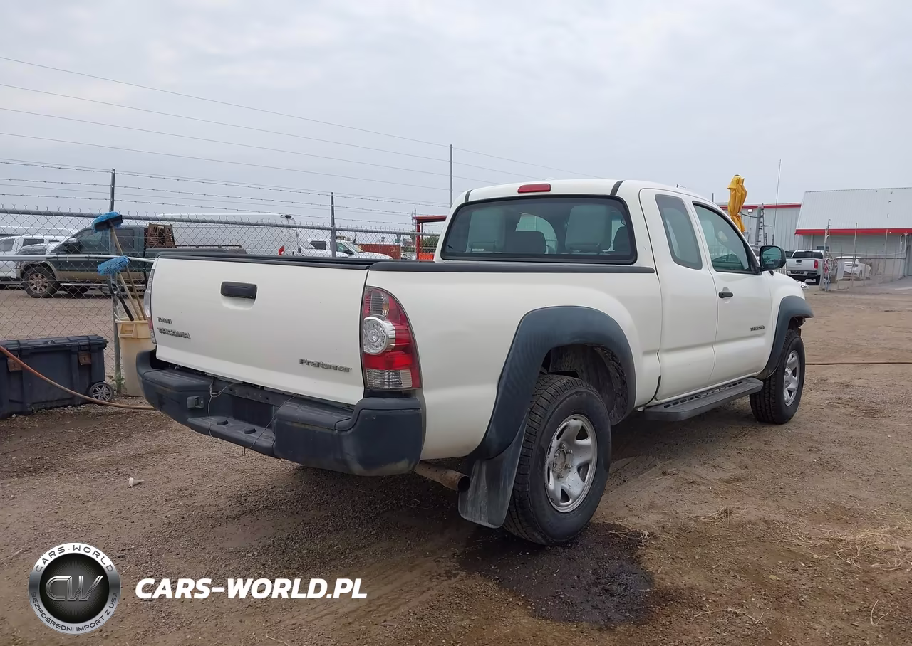 2010 Toyota Tacoma Prerunner VIN:5TETX4GN4AZ730027 - 4