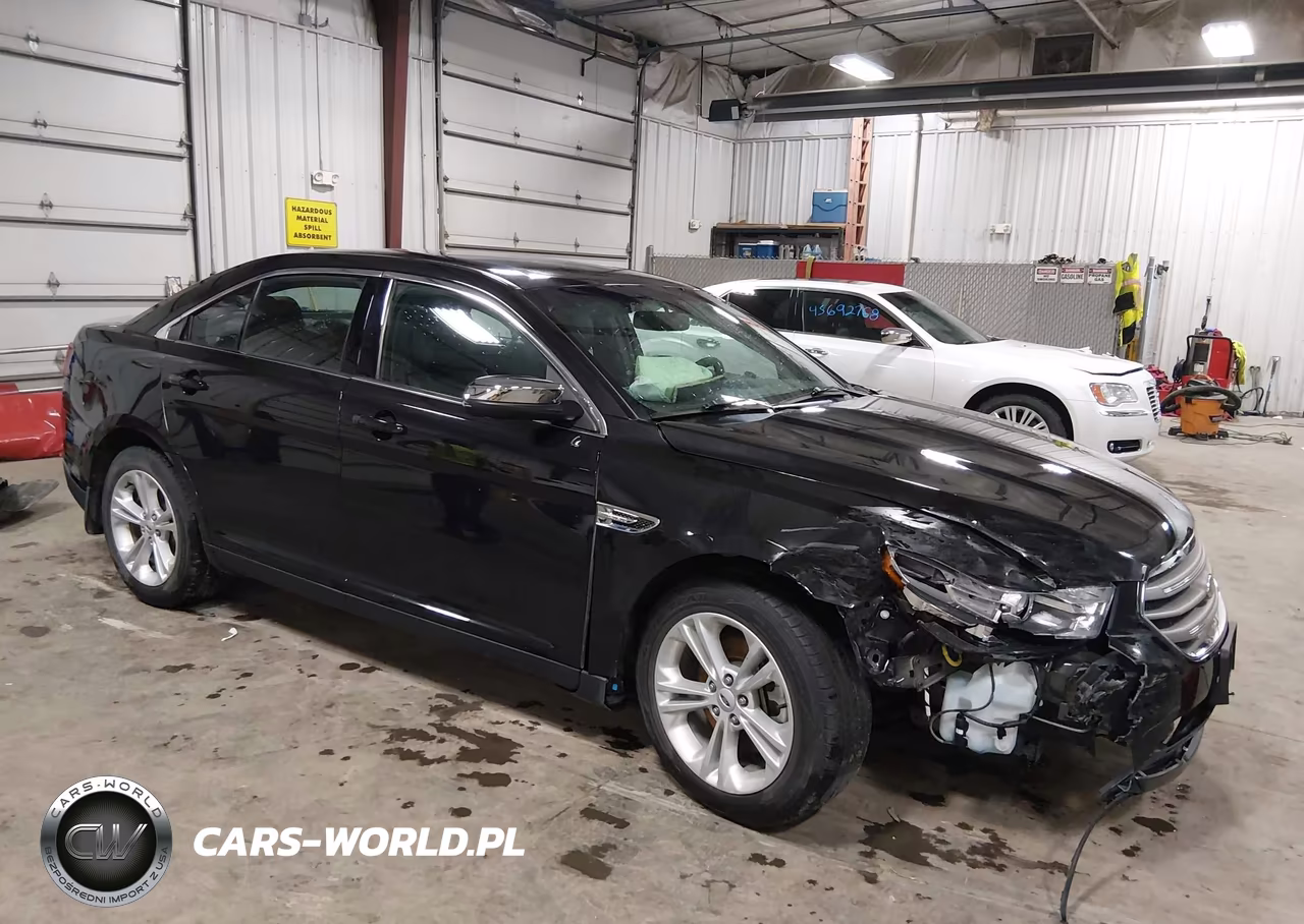 2013 Ford Taurus Sel