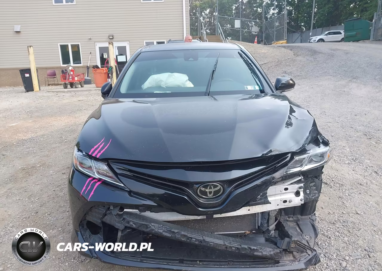 2020 Toyota Camry Le VIN:4T1C11BK3LU018094 - 6