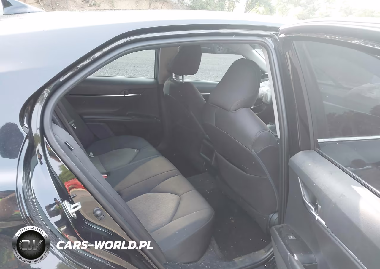 2020 Toyota Camry Le VIN:4T1C11BK3LU018094 - 8