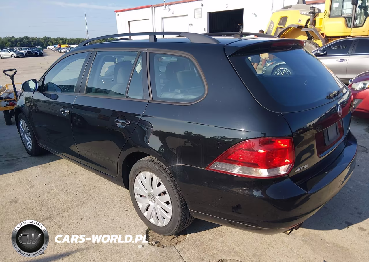 2011 Volkswagen Jetta Sportwagen 2.5L S VIN:3VWKX7AJ5BM631036 - 3