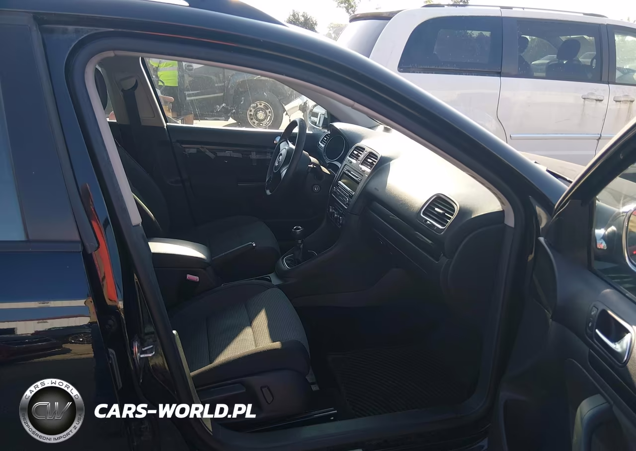 2011 Volkswagen Jetta Sportwagen 2.5L S VIN:3VWKX7AJ5BM631036 - 5