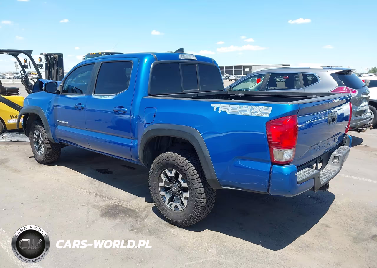 2016 Toyota Tacoma Trd Off Road VIN:3TMCZ5AN0GM018757 - 3