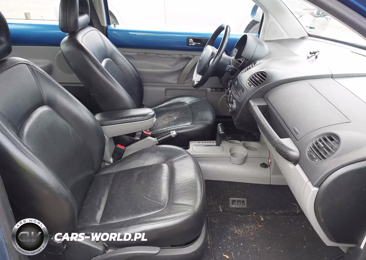 2000 Volkswagen New Beetle Gls VIN:3VWCA21C7YM403235 - 5