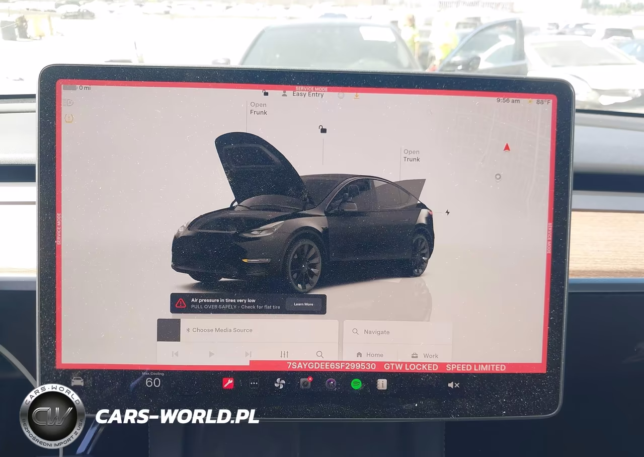 2025 Tesla Model Y Long Range Dual Motor All-Wheel Drive VIN:7SAYGDEE6SF299530 - 18