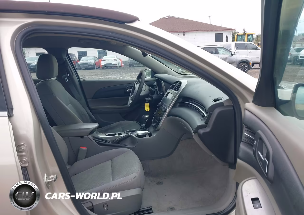 2014 Chevrolet Malibu 1Ls VIN:1G11B5SL0EF143725 - 5