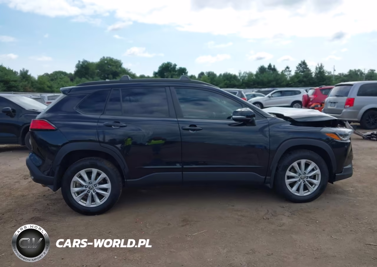 2022 Toyota Corolla Cross Le VIN:7MUCAABG1NV018088 - 14