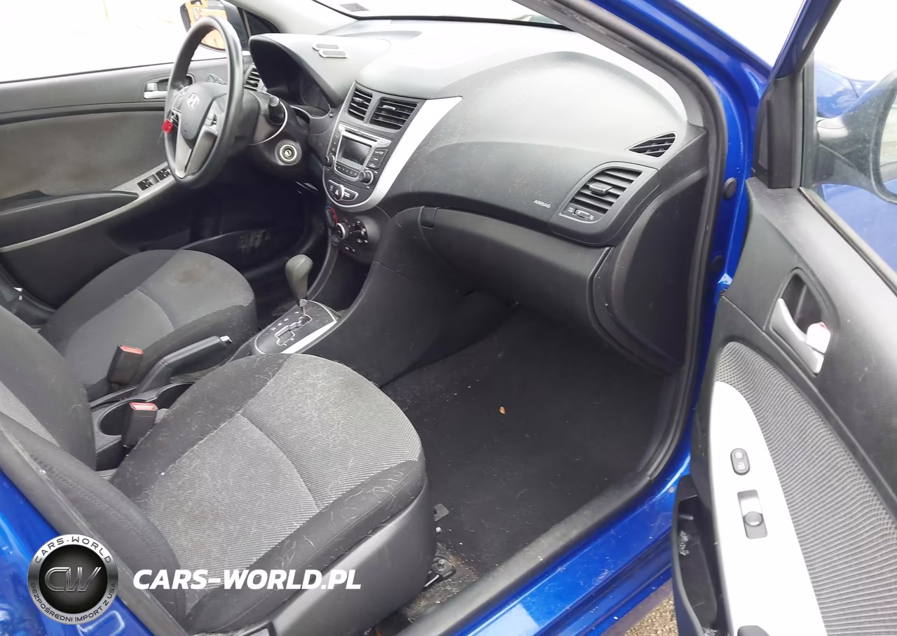 2014 Hyundai Accent Gs VIN:KMHCT5AE4EU152967 - 5