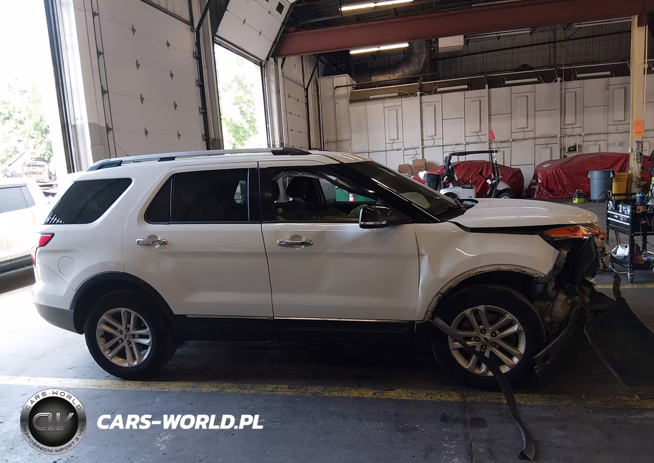 2015 Ford Explorer Xlt VIN:1FM5K8D82FGC66257 - 14