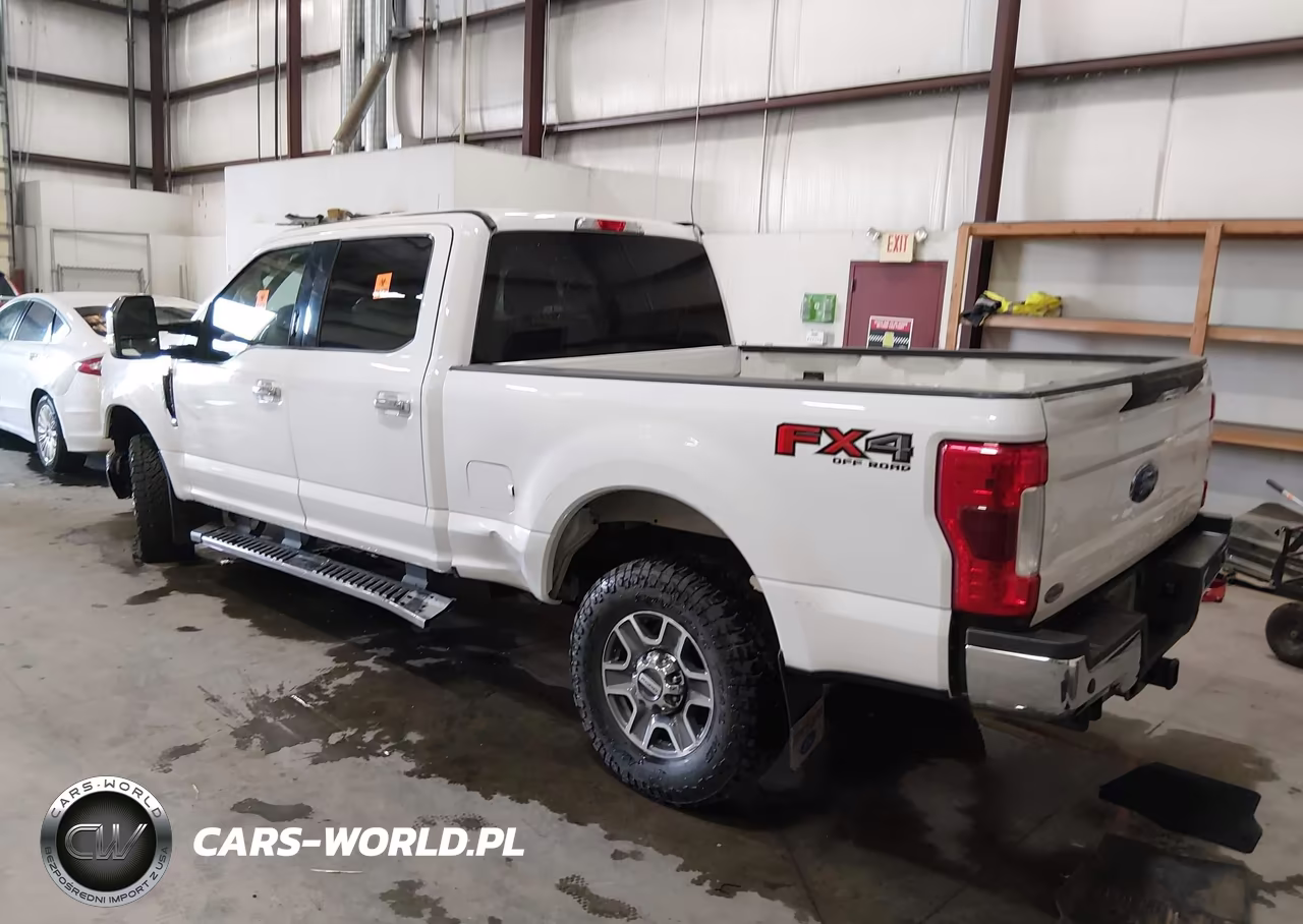 2019 Ford F-250 Xlt VIN:1FT7W2B69KEC79321 - 3