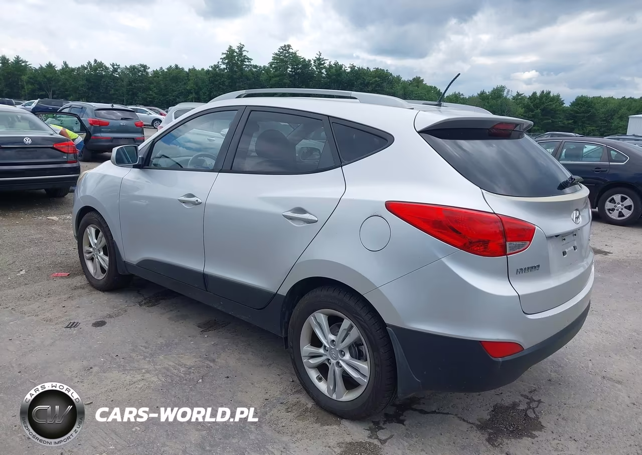2011 Hyundai Tucson Gls VIN:KM8JUCAC4BU190704 - 3