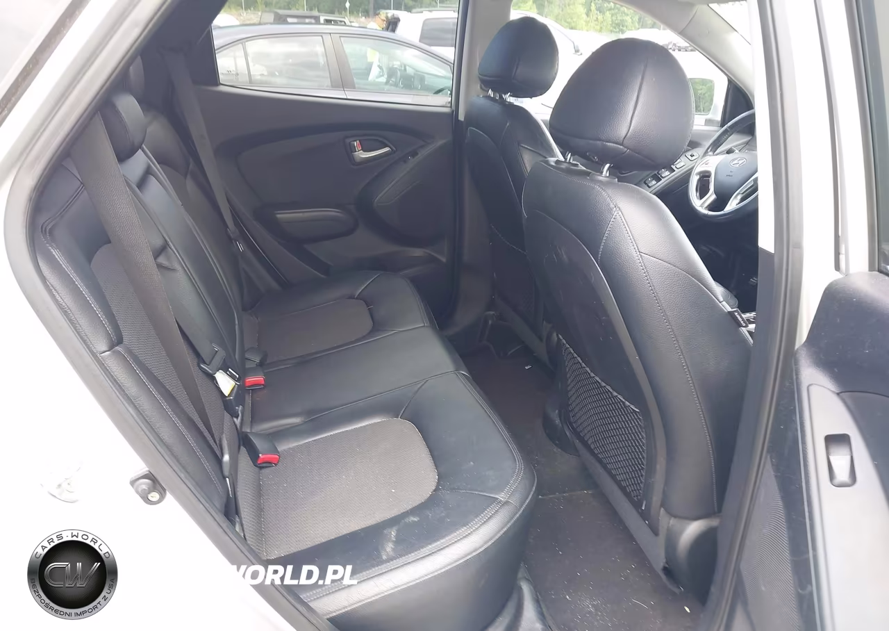 2011 Hyundai Tucson Gls VIN:KM8JUCAC4BU190704 - 8