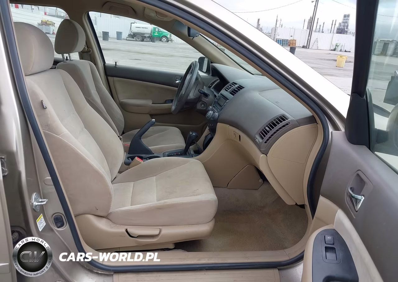 2005 Honda Accord 2.4 Lx VIN:JHMCM56465C003899 - 5