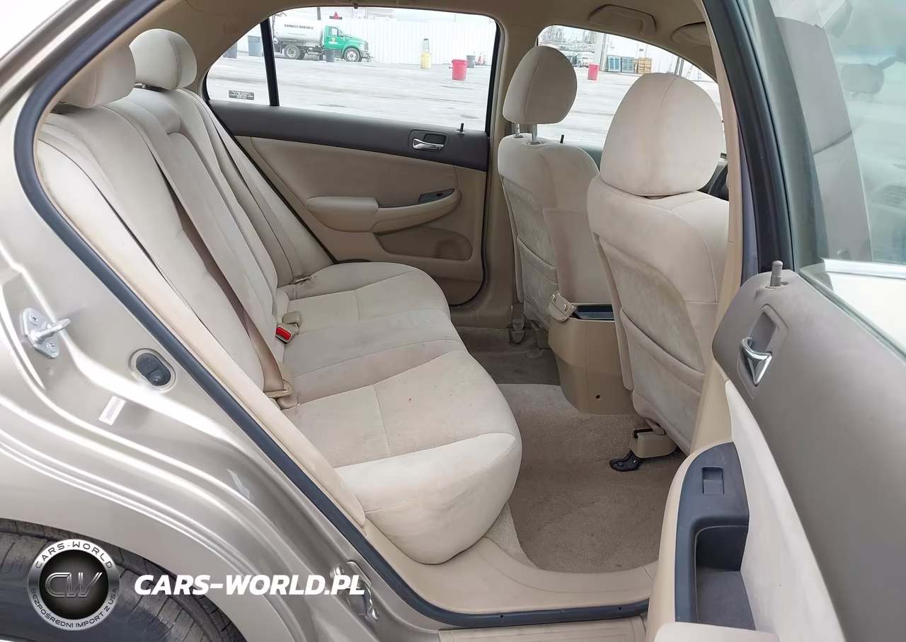 2005 Honda Accord 2.4 Lx VIN:JHMCM56465C003899 - 8