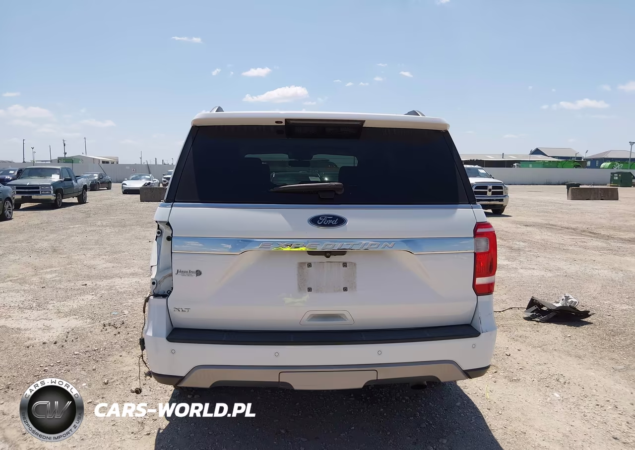 2020 Ford Expedition Xlt VIN:1FMJU1HT0LEA73403 - 17