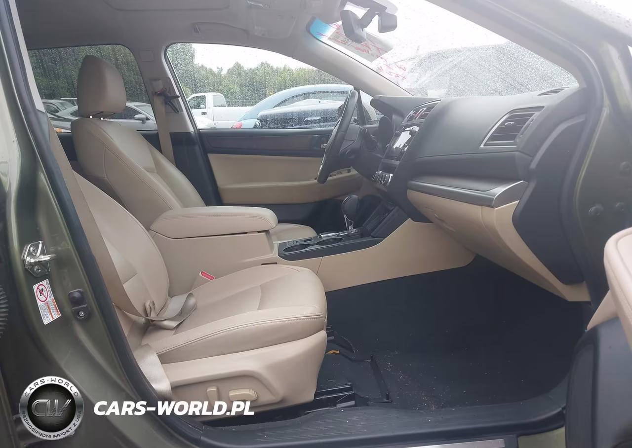 2017 Subaru Outback 3.6R Limited VIN:4S4BSENC9H3390881 - 5