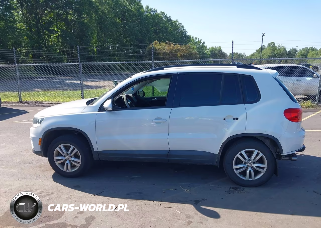 2017 Volkswagen Tiguan 2.0T-2.0T S VIN:WVGBV7AX4HK031942 - 14