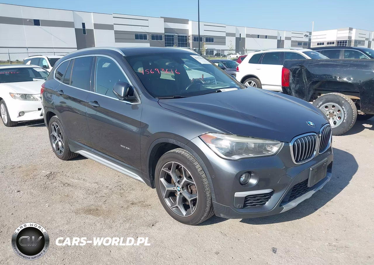 2016 BMW X1 xDrive28I – zdjęcie 1 z 16