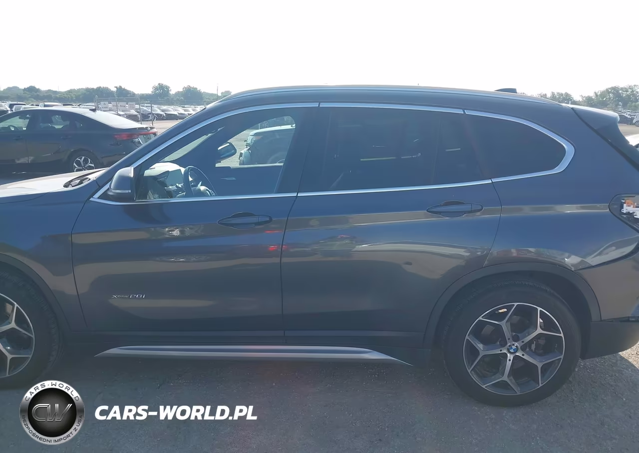 2016 BMW X1 xDrive28I VIN:WBXHT3C34GP887849 - 14