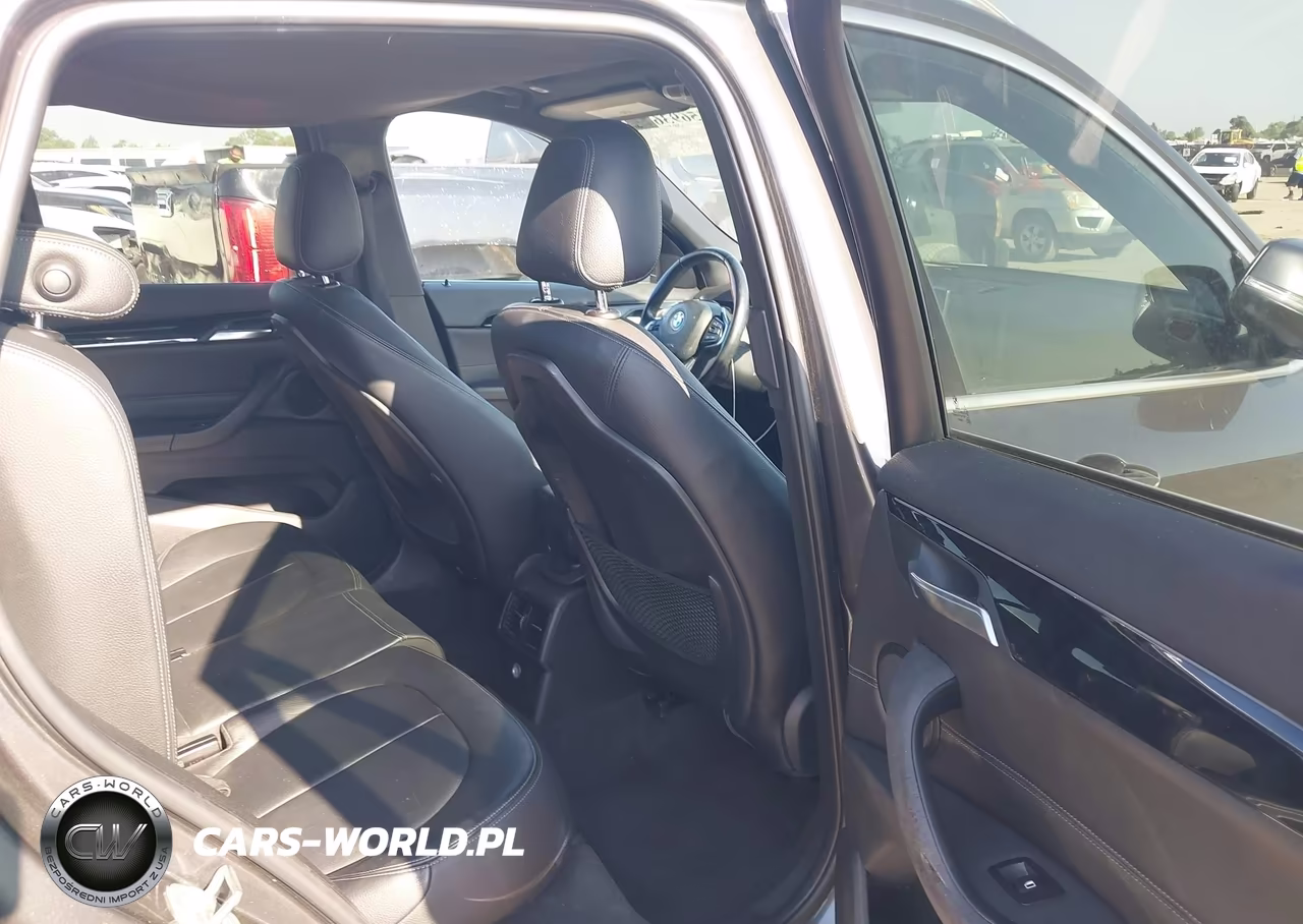 2016 BMW X1 xDrive28I VIN:WBXHT3C34GP887849 - 8
