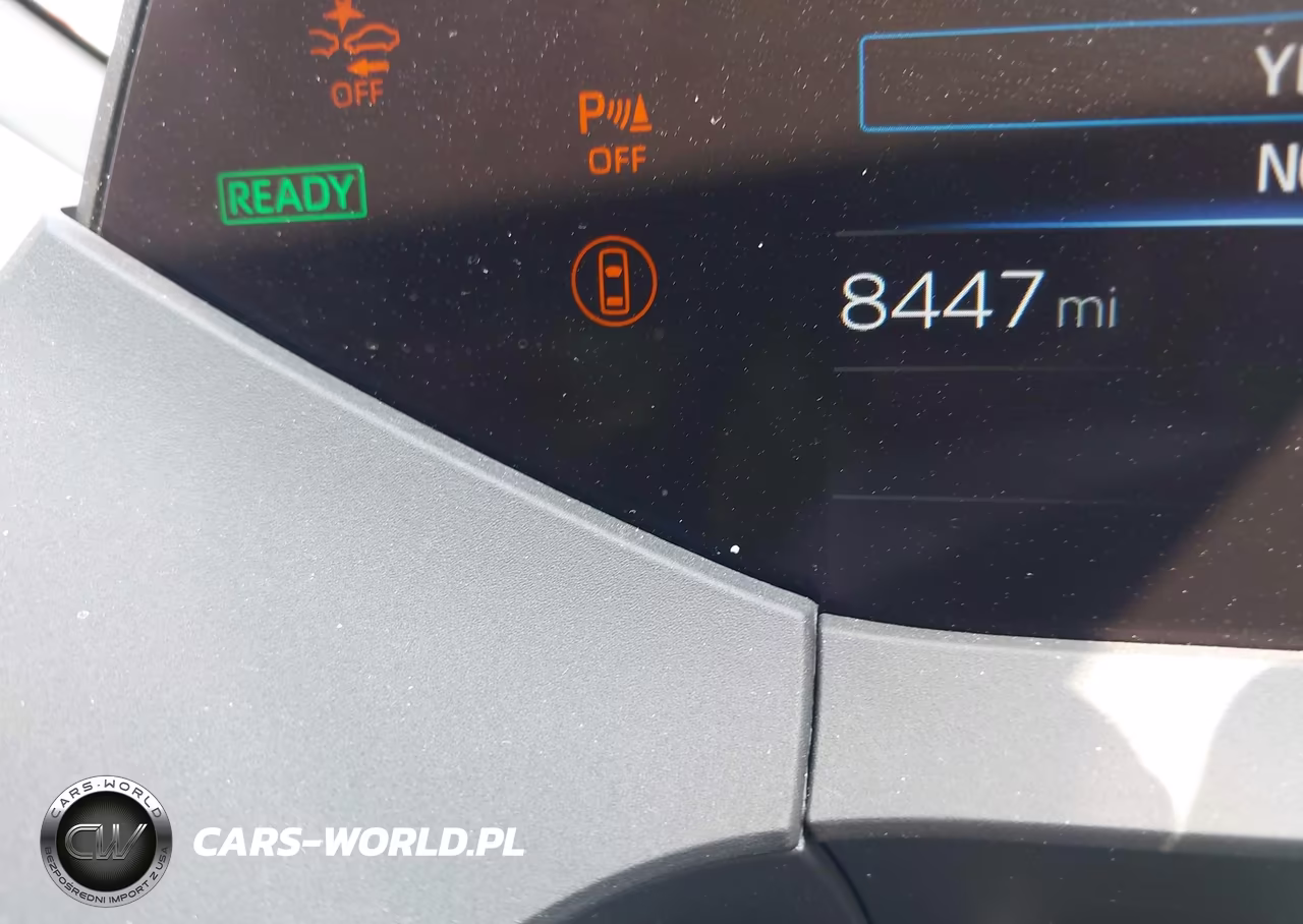 2026 Toyota Prius Le VIN:JTDACAAU5T3079249 - 16