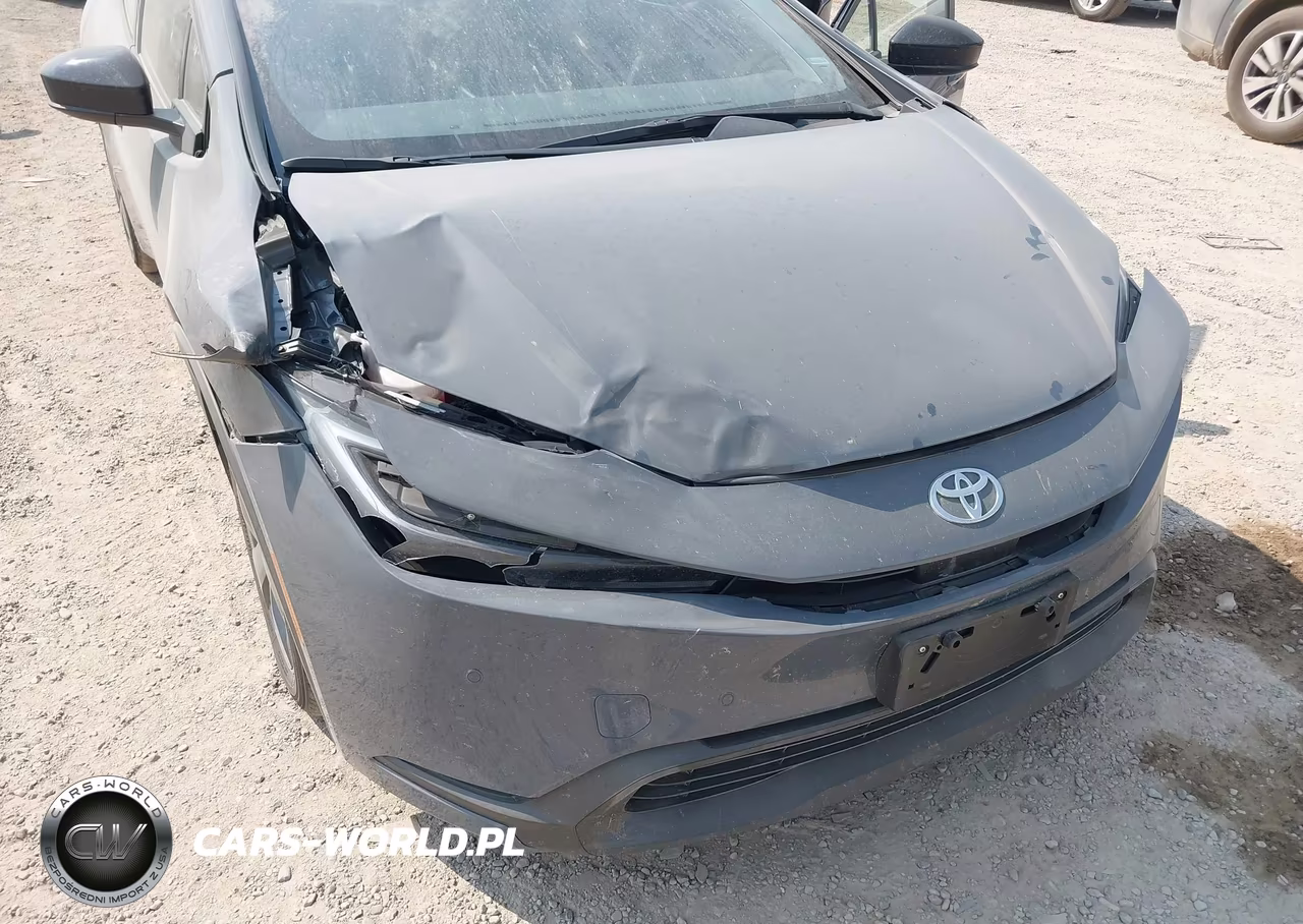 2026 Toyota Prius Le VIN:JTDACAAU5T3079249 - 6