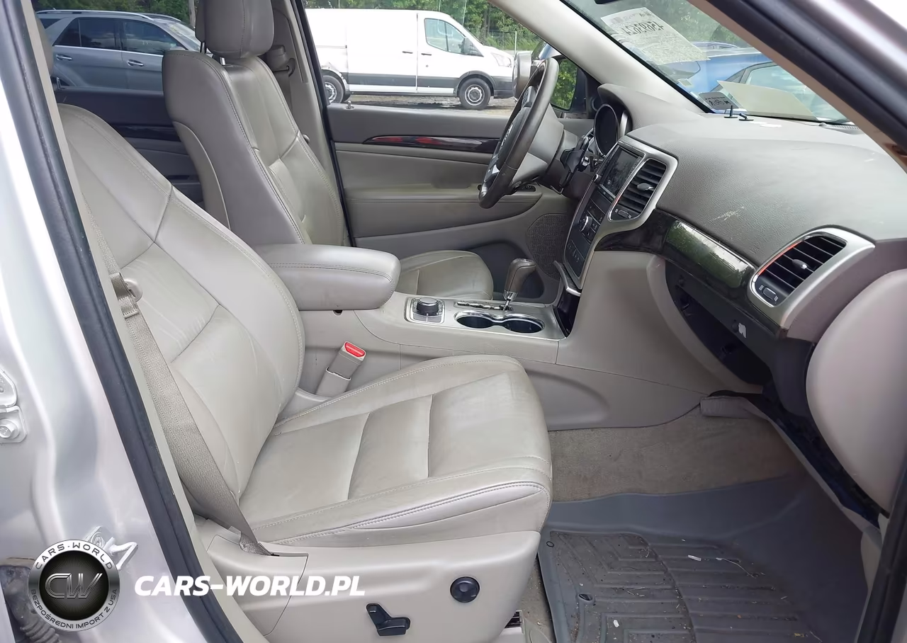 2011 Jeep Grand Cherokee Laredo VIN:1J4RR4GT0BC629581 - 5