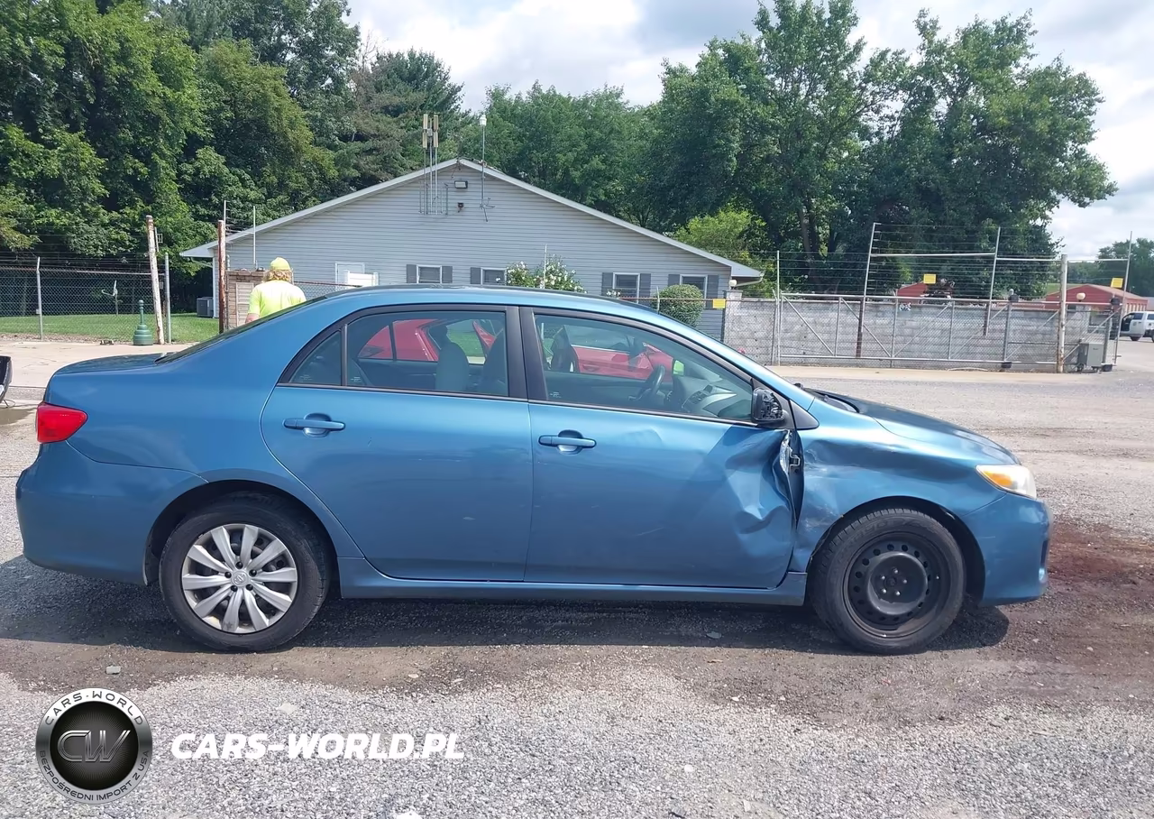 2012 Toyota Corolla Le VIN:5YFBU4EE5CP043347 - 13