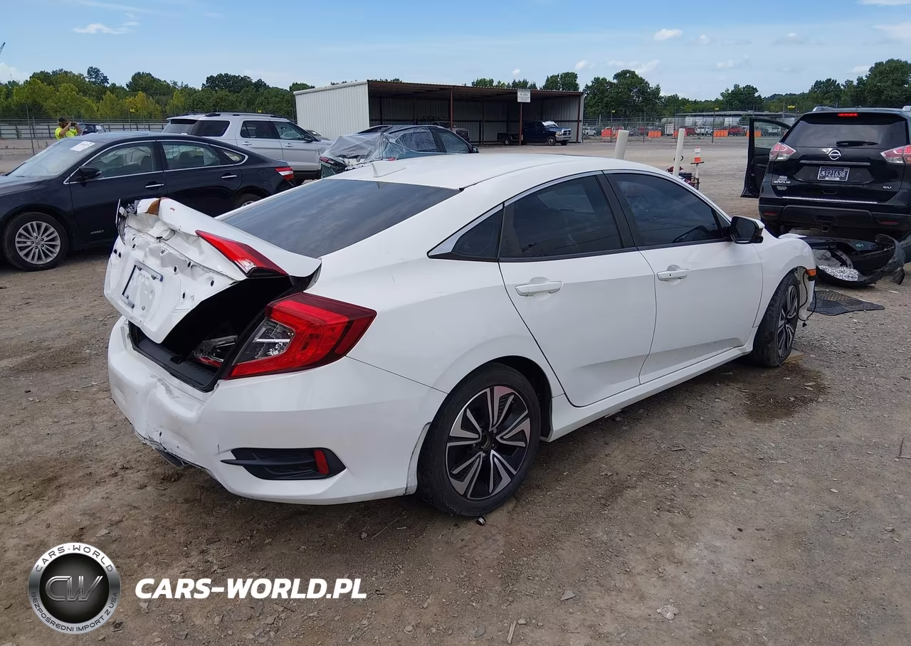 2018 Honda Civic Si VIN:2HGFC1E5XJH701199 - 4