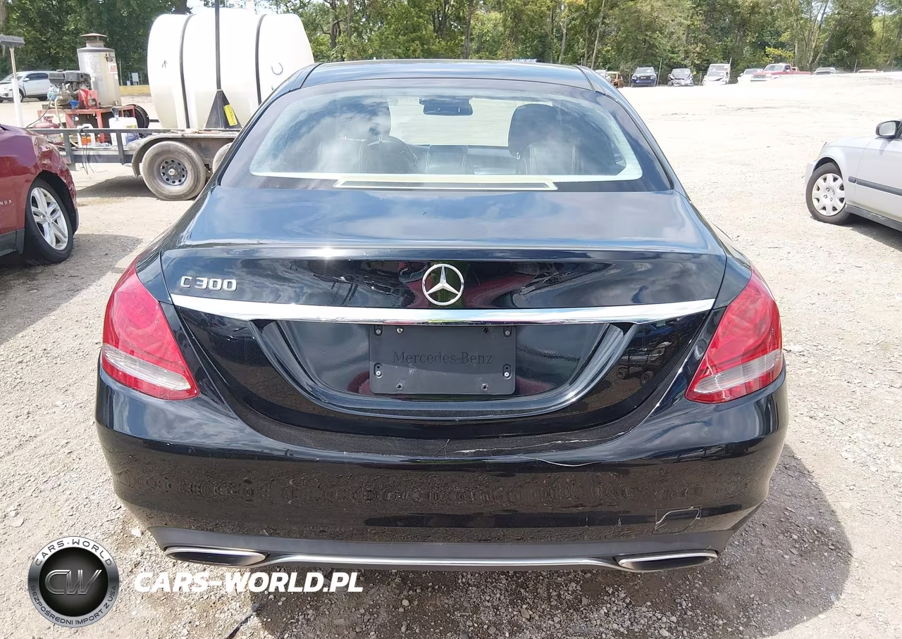 2016 Mercedes-Benz C 300 4Matic VIN:55SWF4KB2GU165654 - 16