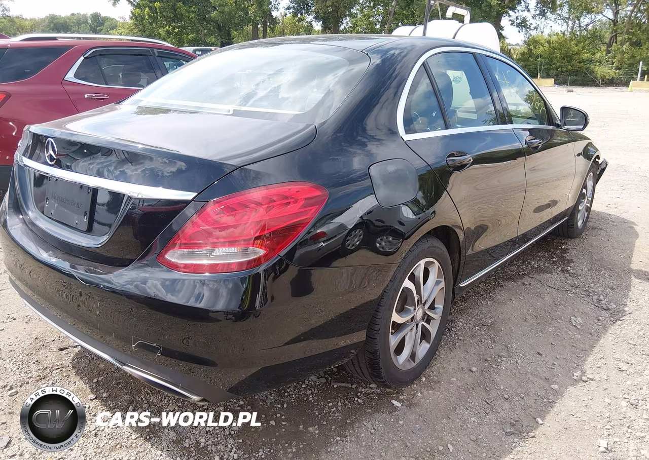 2016 Mercedes-Benz C 300 4Matic VIN:55SWF4KB2GU165654 - 4