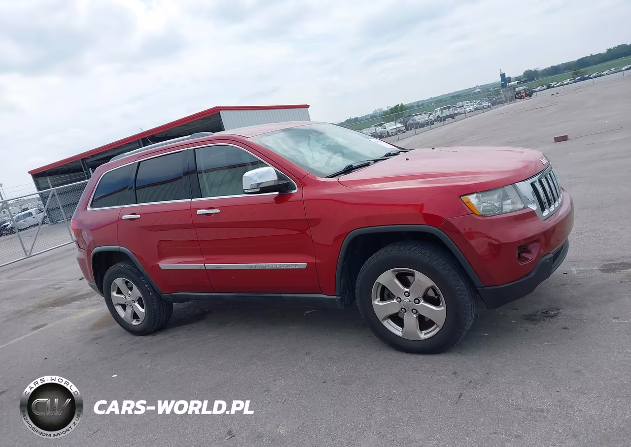 2011 Jeep Grand Cherokee Limited VIN:1J4RR5GG9BC586528 - 13