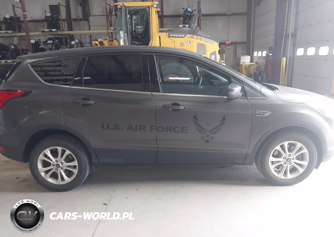 2019 Ford Escape Se VIN:1FMCU9GD6KUA80877 - 13