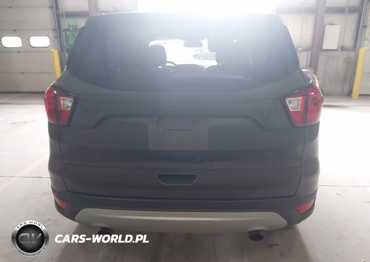 2019 Ford Escape Se VIN:1FMCU9GD6KUA80877 - 16