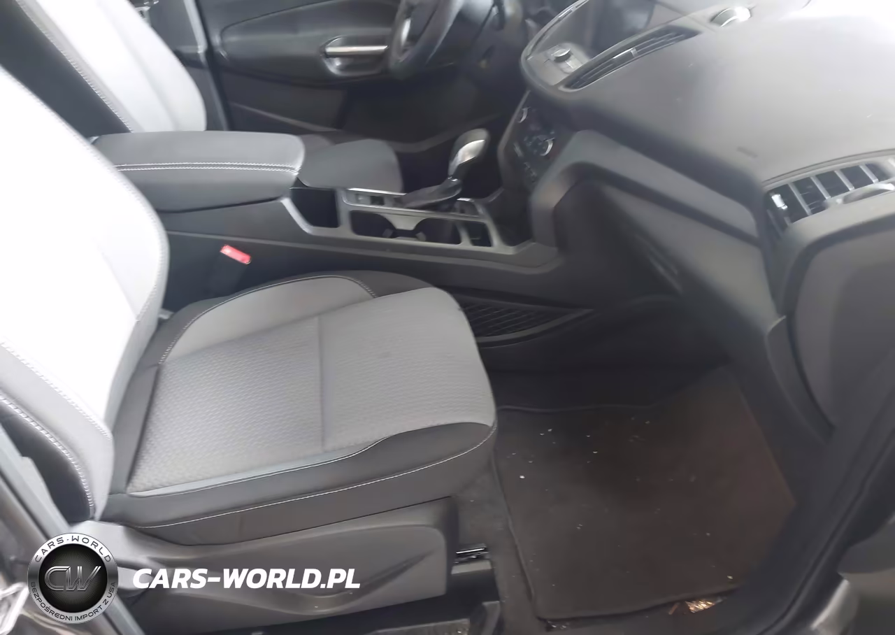 2019 Ford Escape Se VIN:1FMCU9GD6KUA80877 - 5
