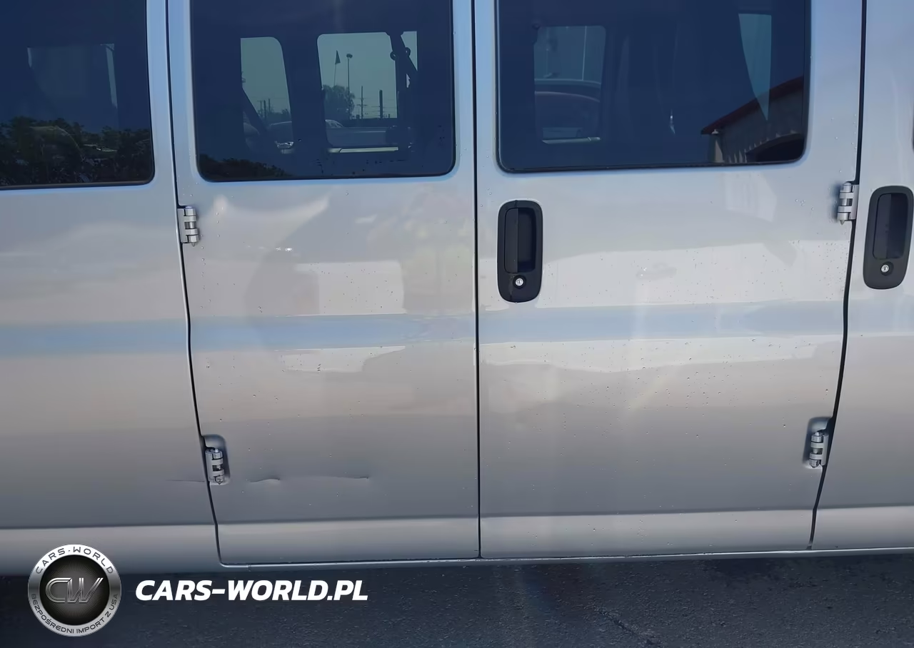 2016 Chevrolet Express 3500 Lt VIN:1GAZGPFF2G1273770 - 12