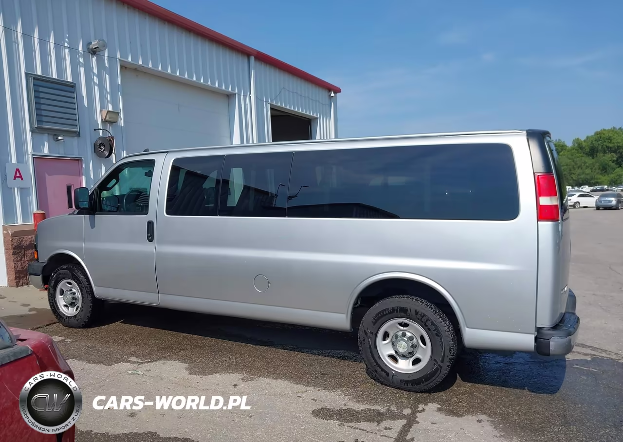 2016 Chevrolet Express 3500 Lt VIN:1GAZGPFF2G1273770 - 19