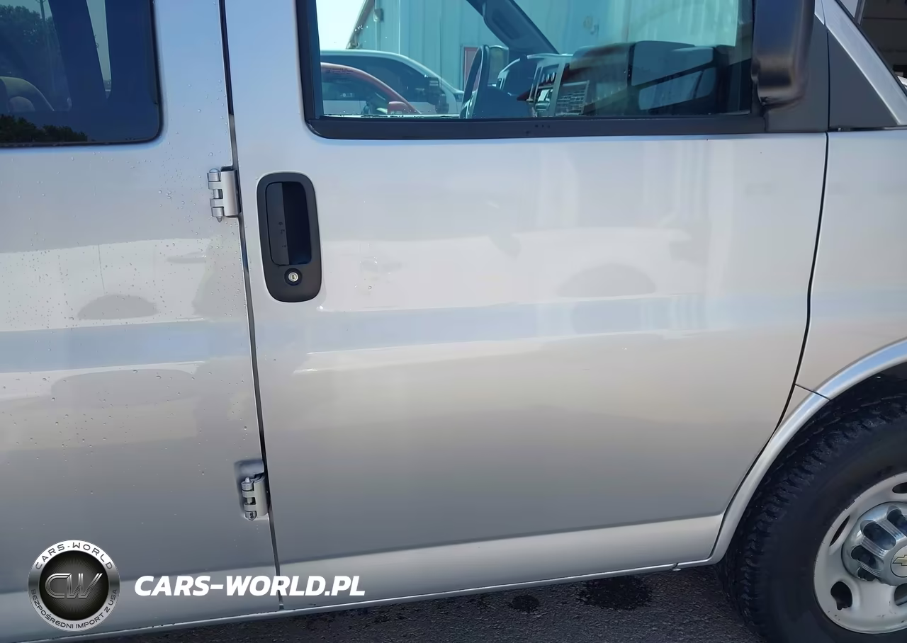 2016 Chevrolet Express 3500 Lt VIN:1GAZGPFF2G1273770 - 6