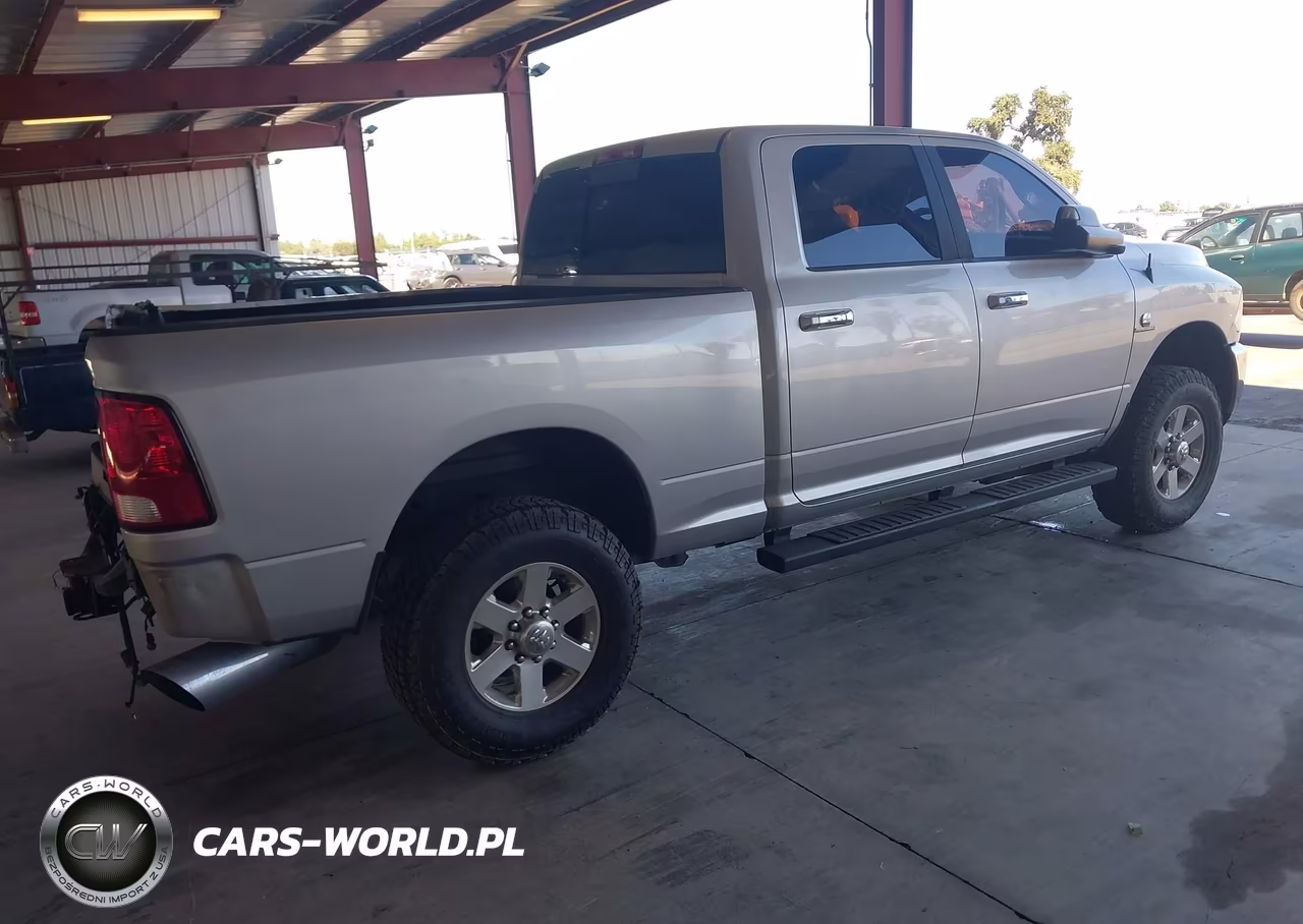 2014 Ram 2500 Slt VIN:3C6UR5DL8EG312487 - 4