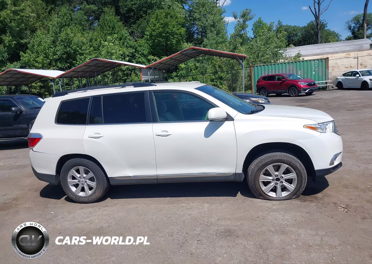 2012 Toyota Highlander Base V6 VIN:5TDBK3EH5CS112782 - 13