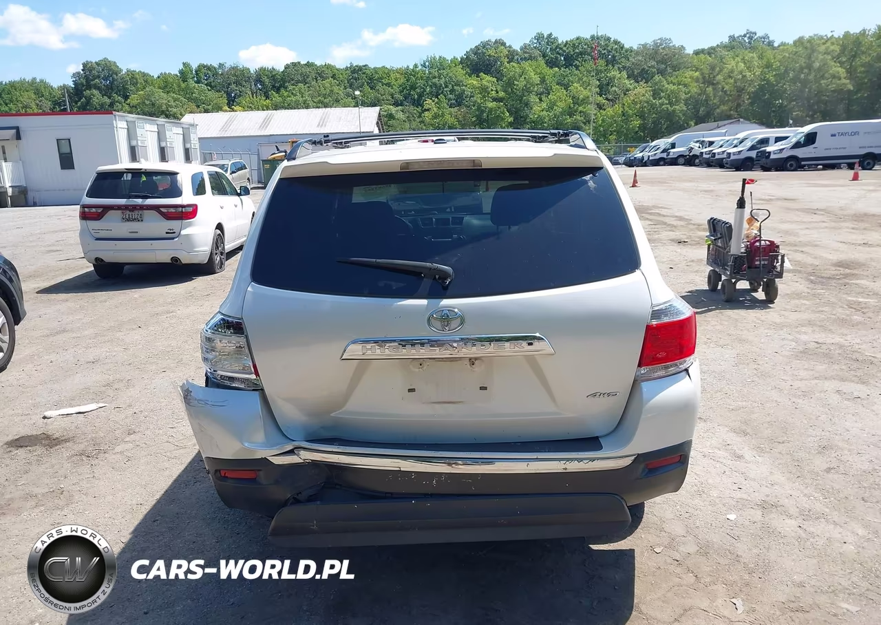 2012 Toyota Highlander Base V6 VIN:5TDBK3EH5CS112782 - 16