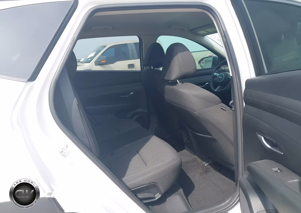 2025 Hyundai Tucson Sel VIN:3KMJB3DE1SE014115 - 8